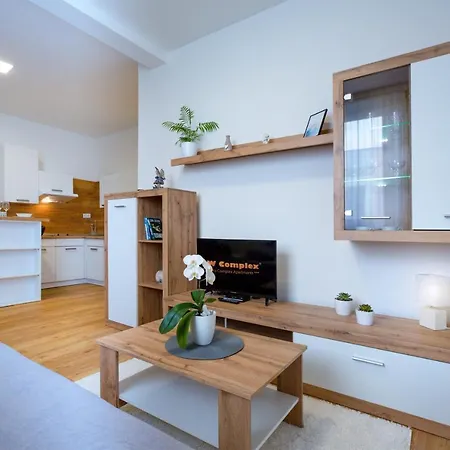 Hotel apartamentowy Agro Complex 2*
