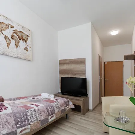 Aparthotel Agro Complex 2*