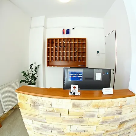 Hotel apartamentowy Agro Complex 2*