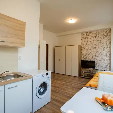 Agro Complex Aparthotel 2*